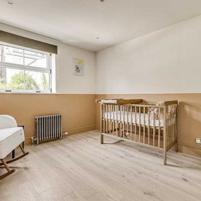 4 bedroom terraced house to rent - Photo 1