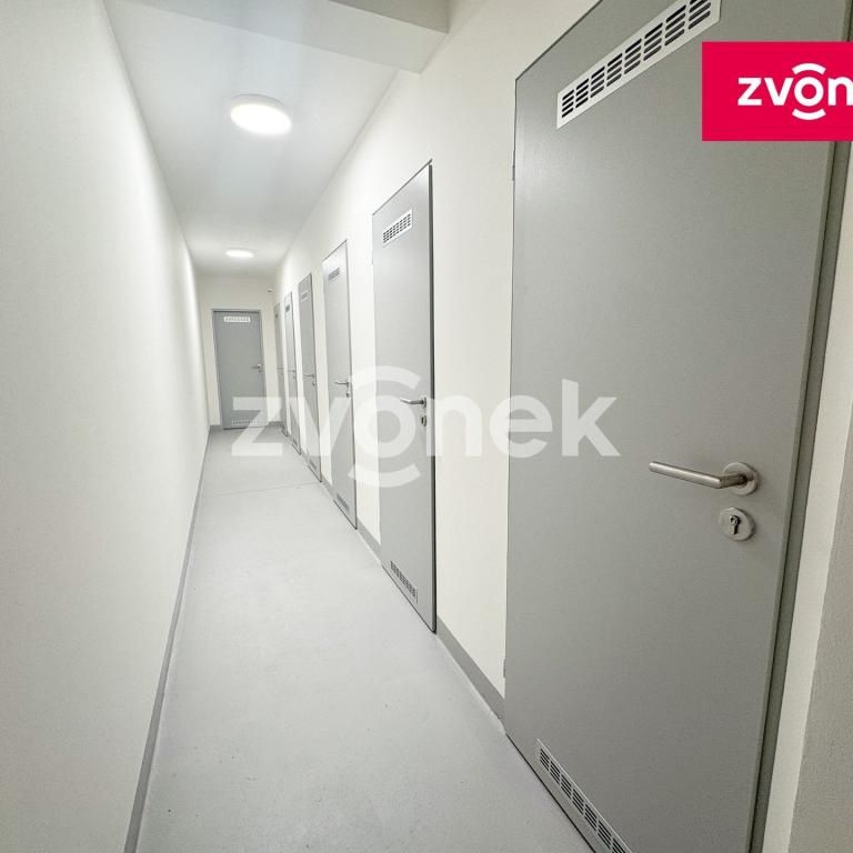 Pronájem bytu 1+kk 37 m2 - Fotografie 1