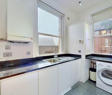 3 bedroom maisonette to rent - Photo 4