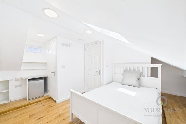 1 bedroom in a house share to rent - Photo 1
