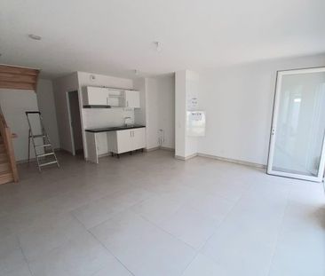 T3 AVEC TERRASSE, JARDIN ET PARKING - Photo 1