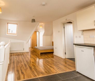 Lower Addiscombe Road, Croydon, CR0 - Photo 3