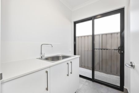 Beckenham Beauty! - Photo 3