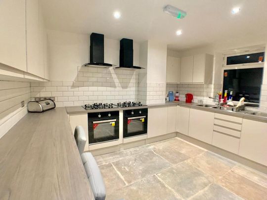 6 bedroom house share to rent - Photo 1