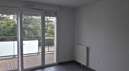 location Appartement T2 DE 42.02m² À COLOMIERS - Photo 2