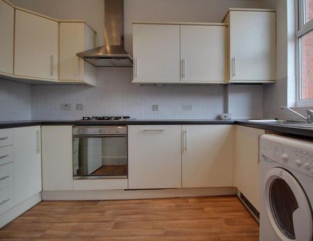 2 bedroom apartment to rent - Photo 4