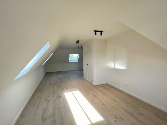 Recente instapklare woning met 3 slaapkamers - Photo 1