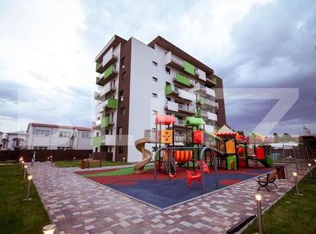Apartament de lux, 3 camere, 84 mp, parcare privata, zona Centrala - Fotografie 2