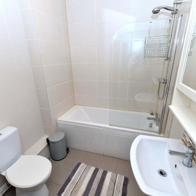 12a Gransha Chase, Dundonald, Belfast, BT16 2FE - Photo 1