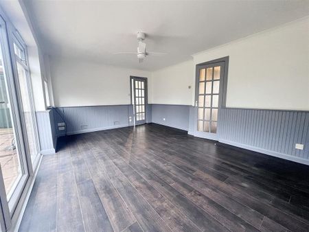 3 bedroom terraced house to rent - Photo 2