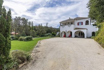 5 Bedroom House with swimming pool, Galamares, Sintra