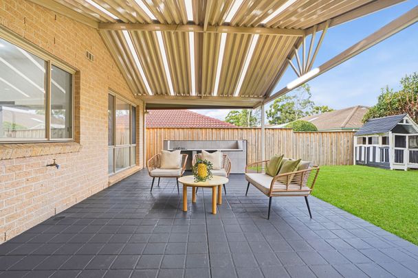 Beautifully Renovated Family Home for Rent in Prime Beaumont Hills Location - Photo 1