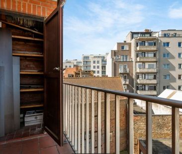 Appartement te huur in Oostende voor € 900 met 3 slaapkamers - Photo 3