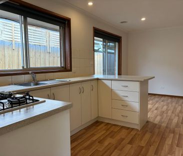 THREE BEDROOM FAMILY HOME - Photo 2