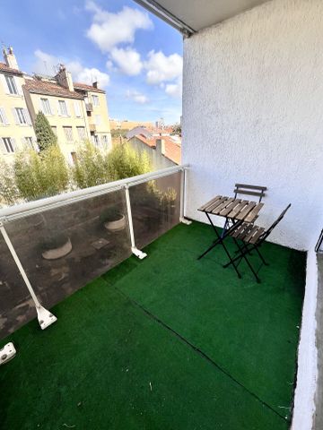 Appartement 1 pièces 27m2 MARSEILLE 5EME 680 euros - Photo 2