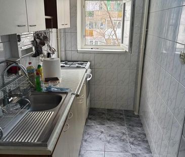 Brancoveanu, Piata Resita - Fotografie 6