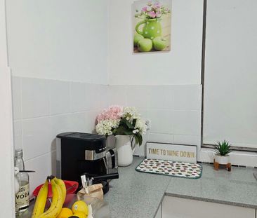 Merrylands - Photo 4