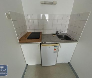 Location Appartement 2 pièces 25m² LAVAL 53000 - Photo 5