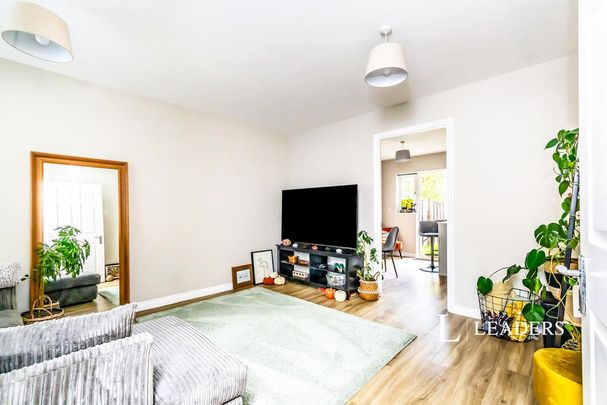 2 bedroom terraced house to rent - Photo 1