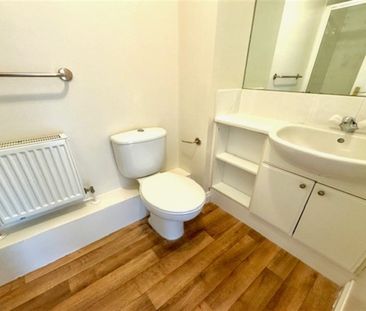 The Dell, Southampton, SO15 - Photo 5