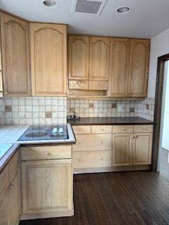 For Lease - 416 Lees Lane, Oakville, Ontario - Photo 4