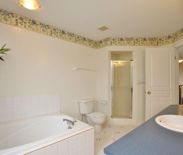 For Lease - 30 BISHOPS MILLS Way, Kanata, Ontario - Photo 4