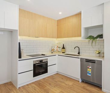 3 Bedrooms on Bucklands Beach Rd - Photo 6