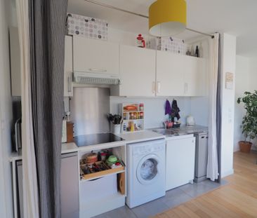 Location Appartement 2 pièces 42m² - Photo 3