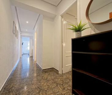 Avenida de Ausiàs March, Valencia, Valencian Community 46026 - Photo 6