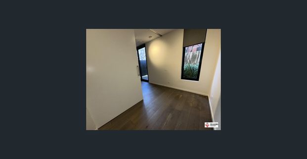 "FOUND" @ Carlton - Studio Apartment - Photo 1