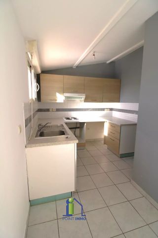 Location Appartement 2 pièces 38m² MARSEILLE 13ème - Photo 3