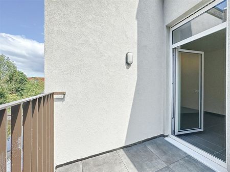 Gezellige studio met terras nabij station Gent-Sint-Pieters! - Foto 5