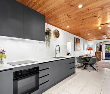 Modern Home - Close to Maroochydore Beach & CBD - Photo 3