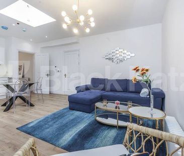 Modern One-Bedroom Flat with Excellent Transport Links - Photo 4