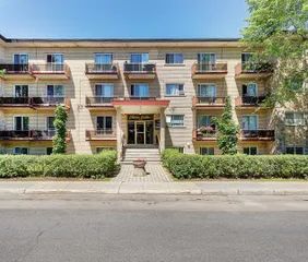 1 room apartment of 40m² in Montreal - Photo 2