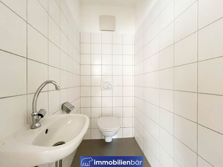 Praktische 2,5 Zimmer mit Küche und Loggia - nähe Stadtpark - Photo 4