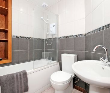 1 Bed Flat, Wallfield Crescent, AB25 - Photo 6
