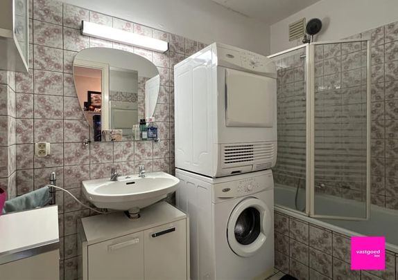 Appartement te huur - Photo 1