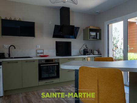 A LOUER - T2 meublé - Niort - Photo 4