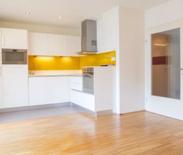 Hofseitige 2-Zimmer-Wohnung mit Balkon in Ottakring! Nähe Wilhelmin... - Photo 3