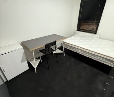 Studio Flat, Sherman Road, RG1 - Photo 4