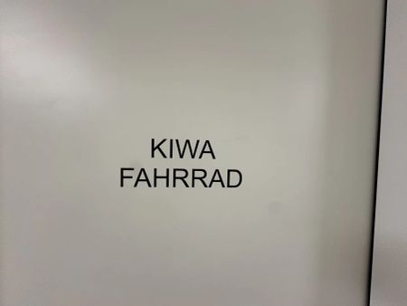 schöne 2-Zimmer Wohnung in ruhiger Lage mit guter Infrastruktur- nahe U4 Hietzing - ab 01.01.2026 - Photo 4