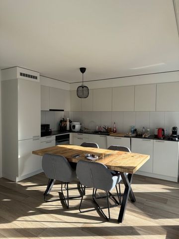 Proche de toutes les commodités, bel appartement de 4.5 pièces au 1er étage - Foto 5