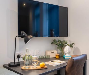 Studio to rent - Photo 1