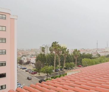Apartment T3 in São Domingos de Rana, Cascais - Photo 2