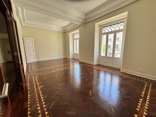 Apartamento T4 em Lisboa - Foto 1