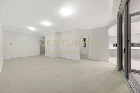 Century 21 the Paramount Group - Photo 2