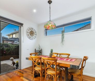 Spacious, Low-Maintenance Townhouse in a Convenient Location - Photo 6