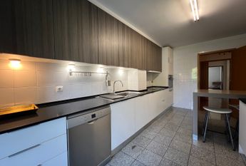 Apartamento T3 para Arrendar Mobilado na Foz do Douro