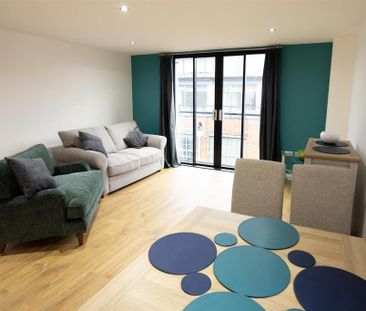 2 bedroom apartment to rent - Photo 2